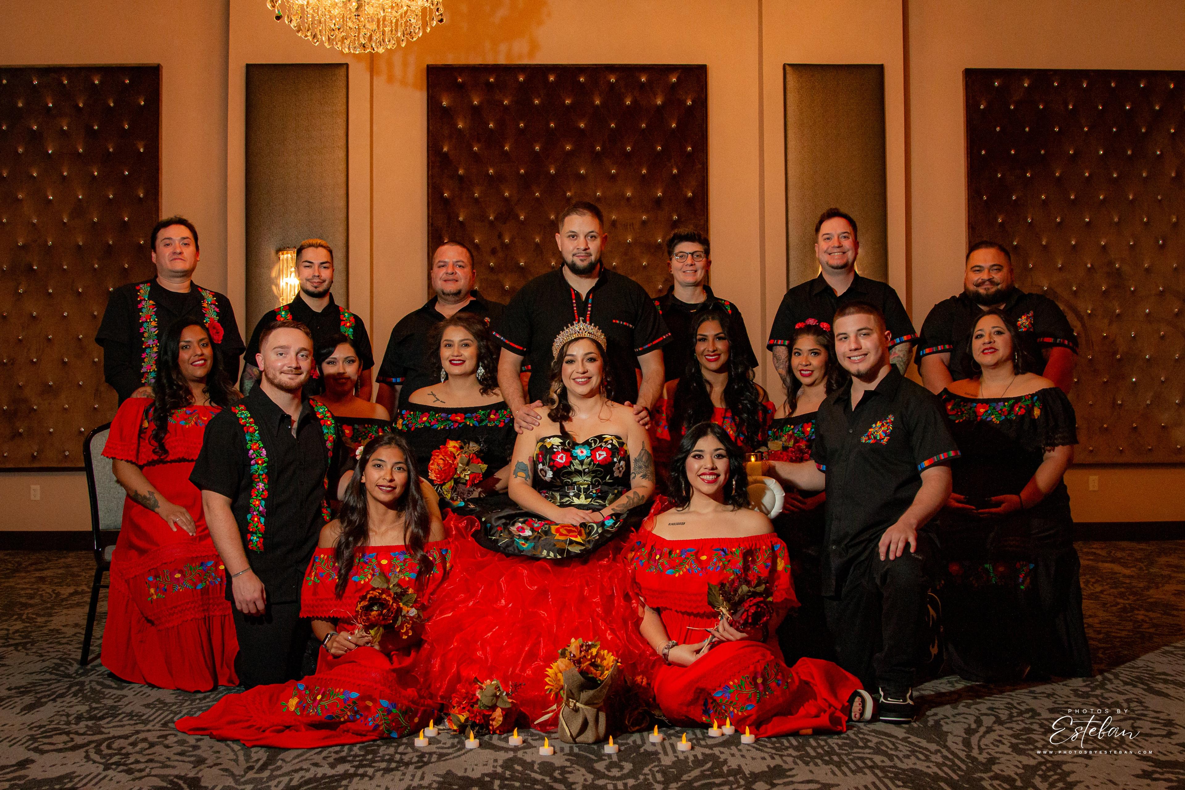 This Is The Fulfilling Colossal World Of Quinceañera Photography