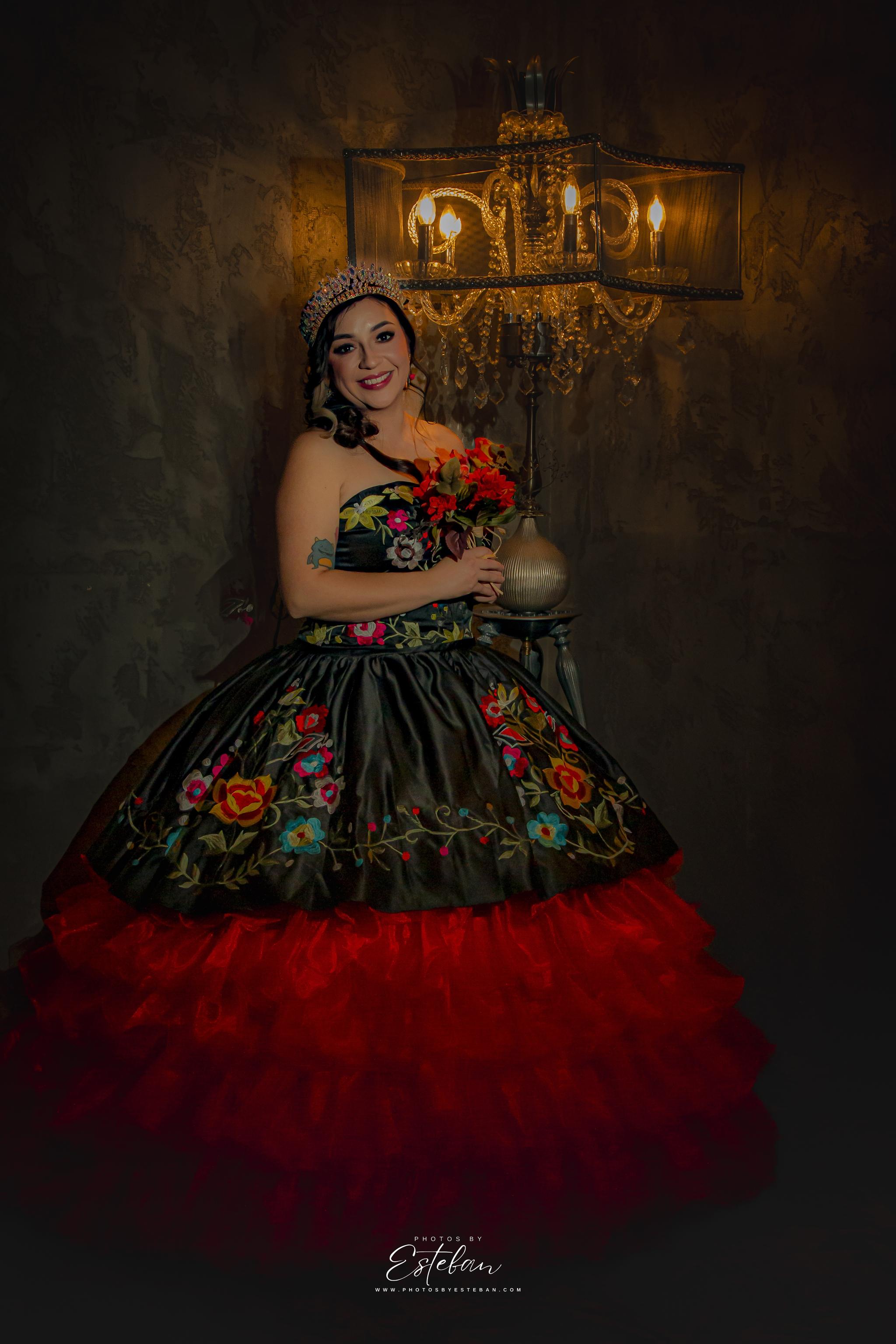 This Is The Fulfilling Colossal World Of Quinceañera Photography